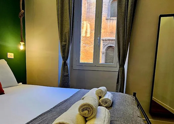 Mica Aurea Trastevere * Rzym
